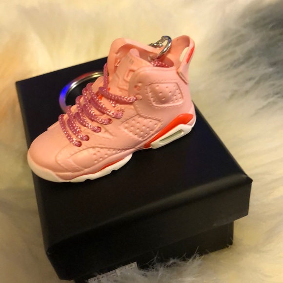 Jordan Other - Air Jordan VI Retro “Aleali May” Keychain